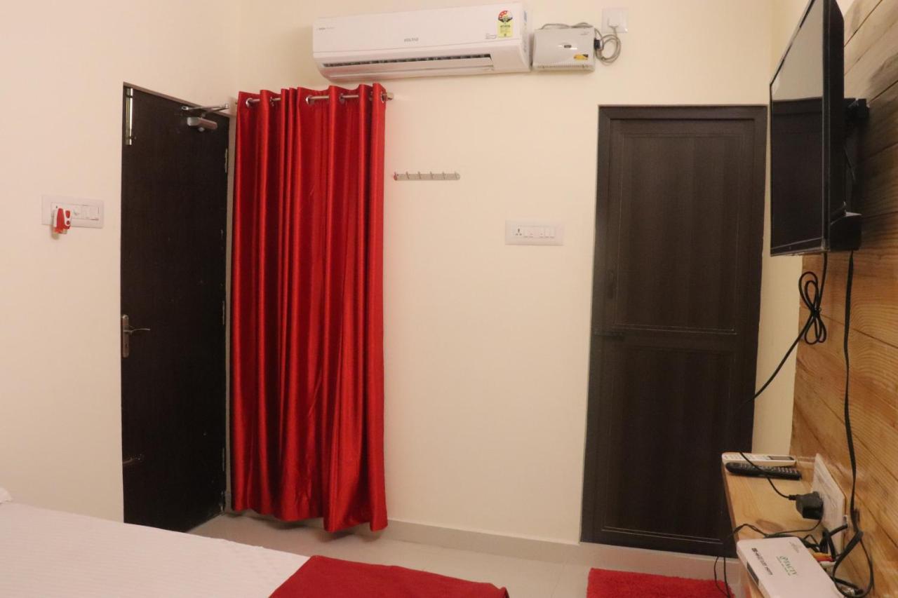 Grand Suites Srirangam Tiruchirappalli Dış mekan fotoğraf
