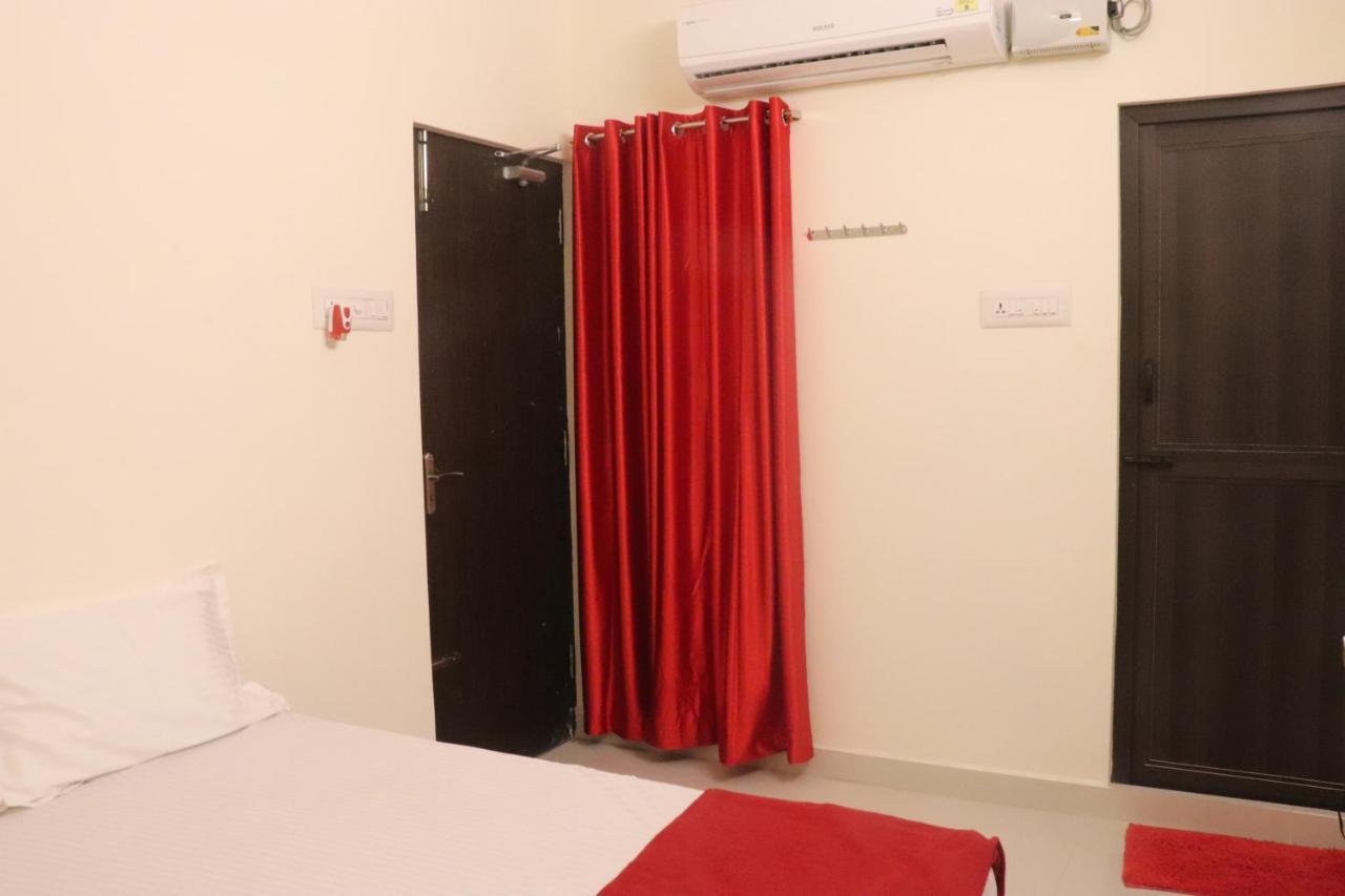Grand Suites Srirangam Tiruchirappalli Dış mekan fotoğraf